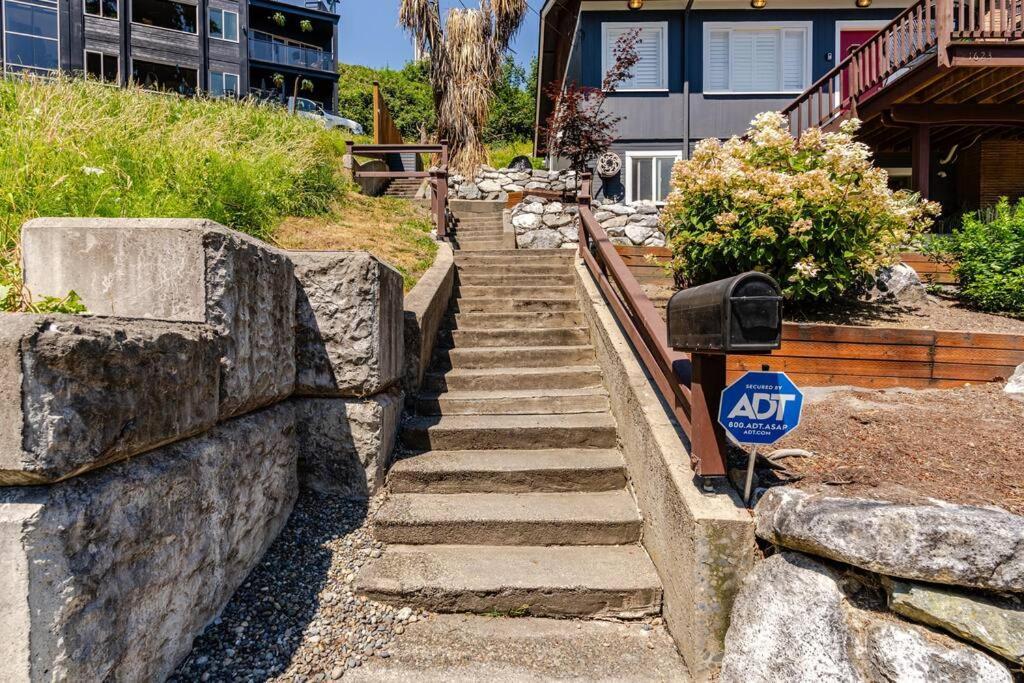 The Ferry House Apartment Seattle Exterior photo